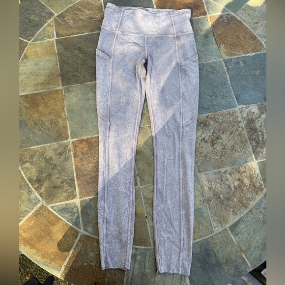 Lululemon Fast and Free High Rise Tight 25” - Picture 2 of 4